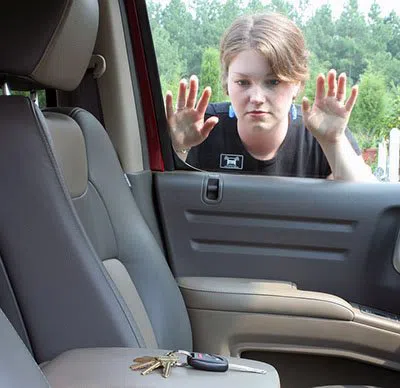 Super Locksmith Services Largo, FL 727-807-2769 Super Locksmith Services Largo, FL 727-807-2769 - 29-20